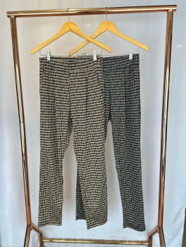 CALÇA EM MALHA XADREZ 