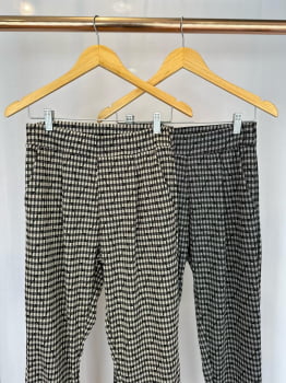 CALÇA EM MALHA XADREZ 