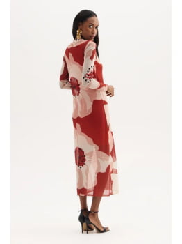 VESTIDO MIDI EM TULE SOLTO